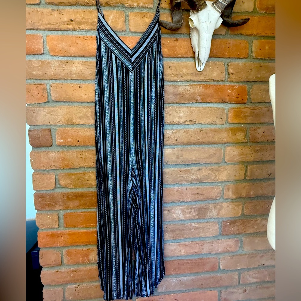 Wide leg jumpsuit